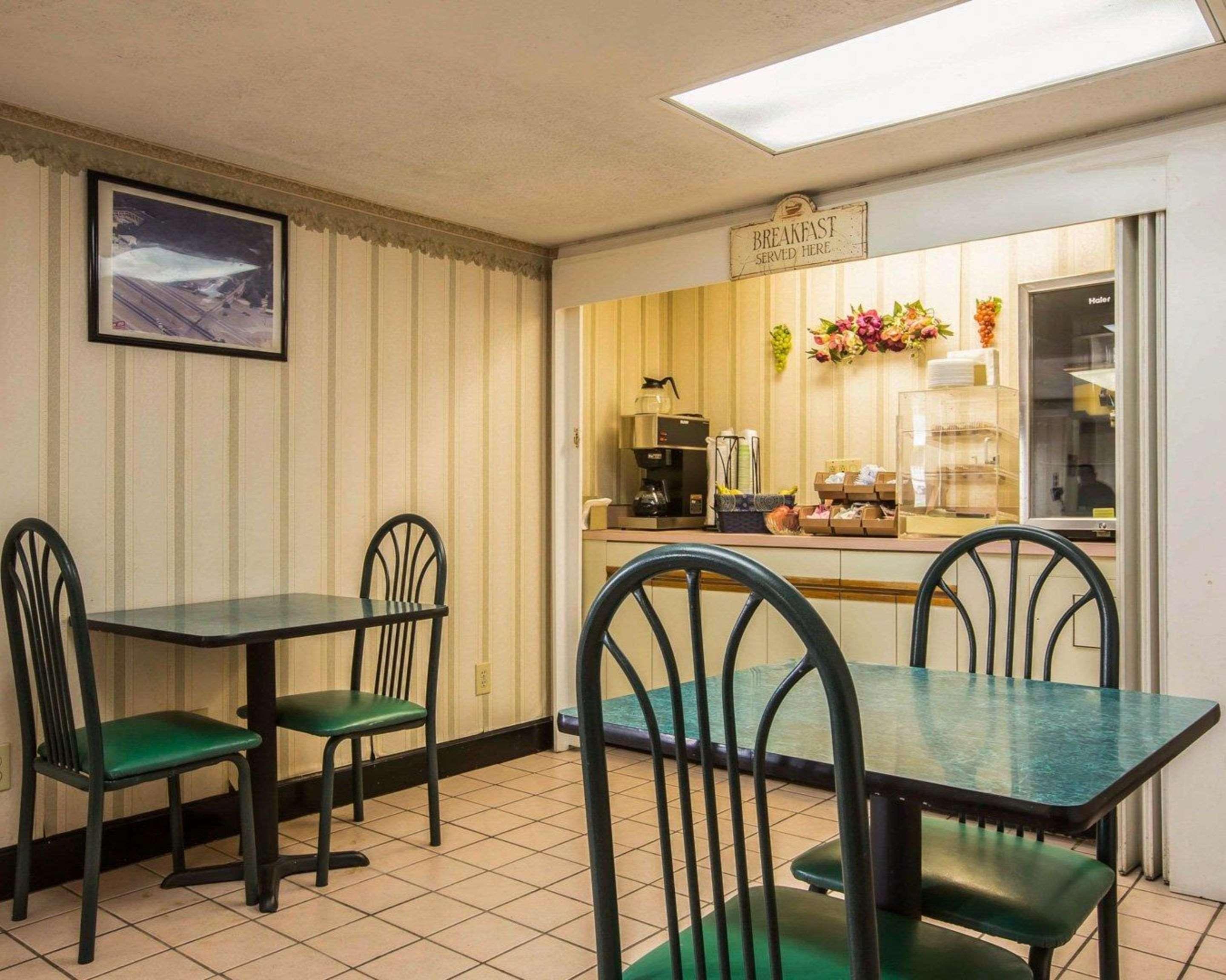 Rodeway Inn Phenix City Ngoại thất bức ảnh