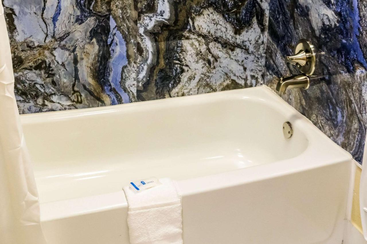 Rodeway Inn Phenix City Ngoại thất bức ảnh