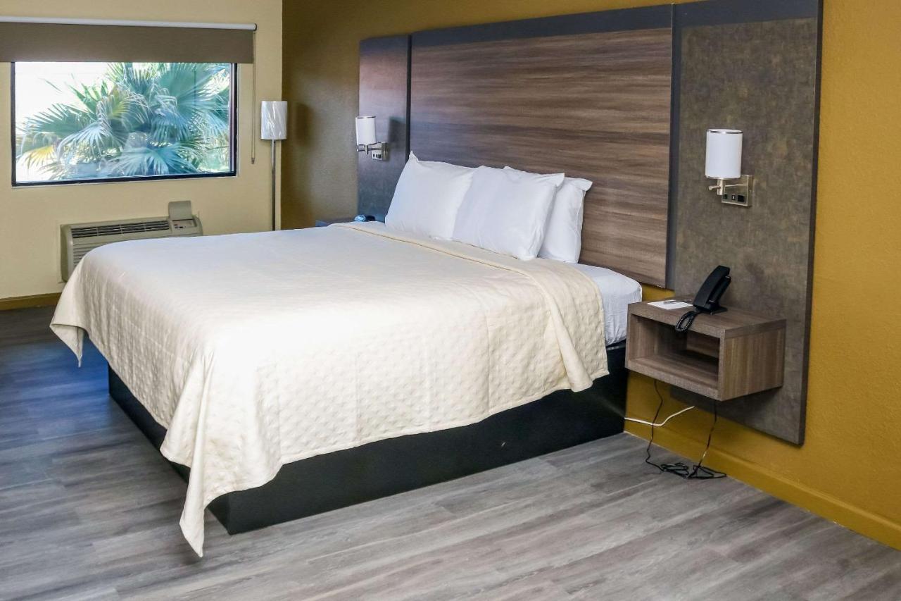 Rodeway Inn Phenix City Ngoại thất bức ảnh